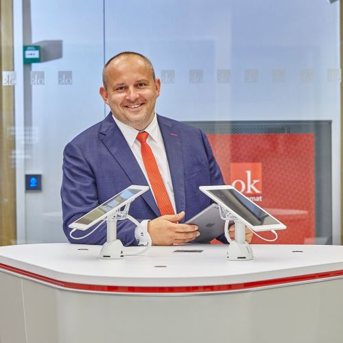 Z výkonného ředitele úspěšným podnikatelem v oboru financí a realit