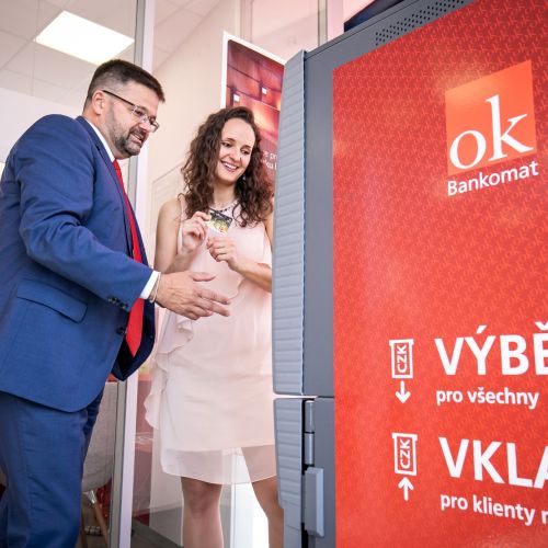 Dvě třetiny transakcí na vkladomatech OK Pointů tvoří vklady